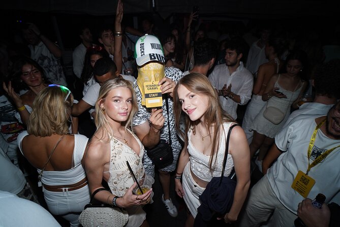 Istanbul Nightlife Pub Crawl: 4 Venues, 4 Shots - What the four-shot format means for your night