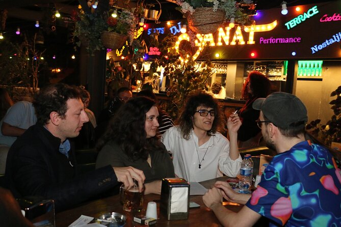 Istanbul's Longest-Running Trivia Night / Pub Quiz - After 10:30 p.m.: karaoke and open social time