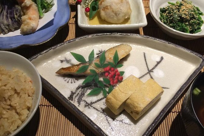 Izakaya Style Cooking Class - What the $71.63 price gives you