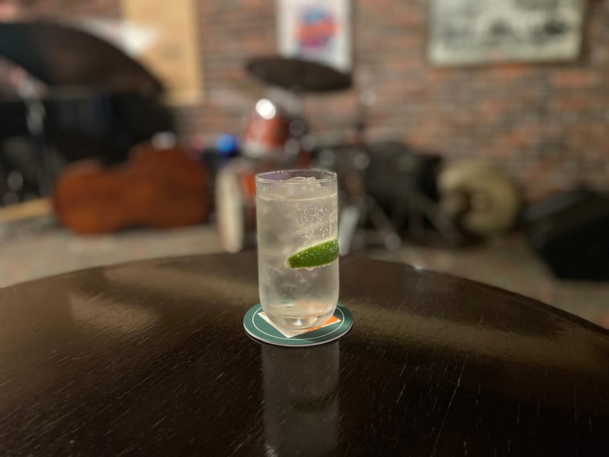 Kobe: Bar Hopping Tour with a Local Guide - Customs, conversation, and the right attitude