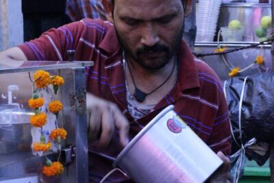 Kolkata Midtown Madness- A Street Food & Nightlife Tour