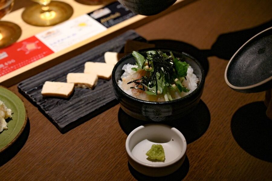 Kyoto: Izakaya Food Tour with Local Guide - Why the private host changes the experience