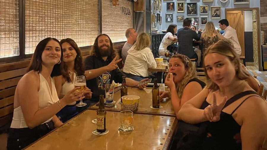 Las Palmas: Weekly Pub Crawl - Starting at the fountain in Las Palmas