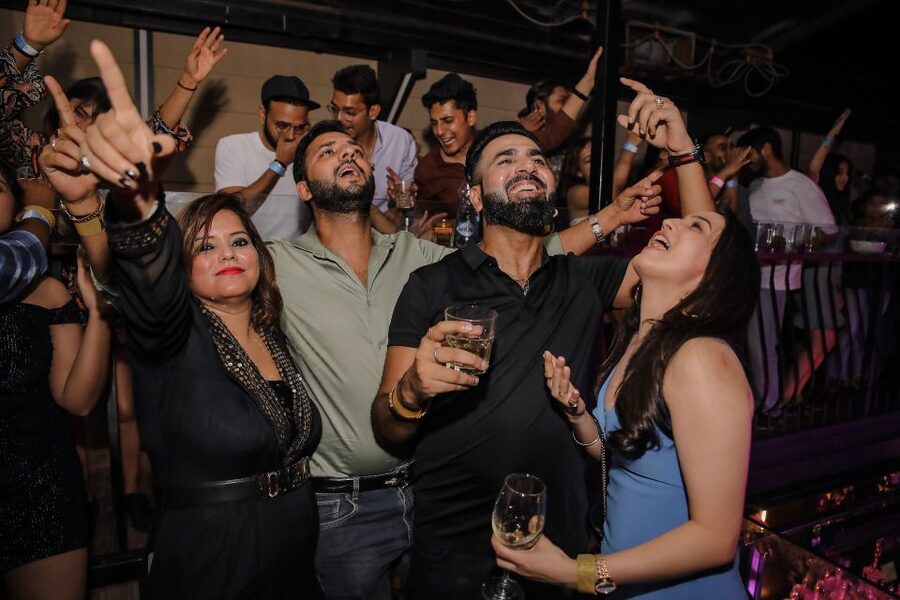 Las Vegas: Club Crawl by Party Bus w/ Free Drinks - The possible venues cover several Vegas moods