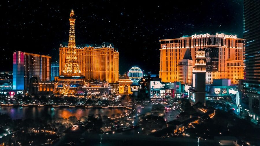 Las Vegas: Skip-the-Line VIP Nightclub Crawl - Key points at a glance