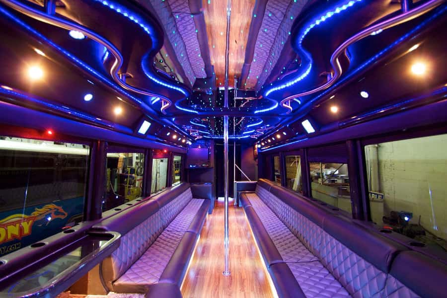 Las Vegas: VIP Club Crawl with Party Bus and Drinks - The party bus is part of the attraction
