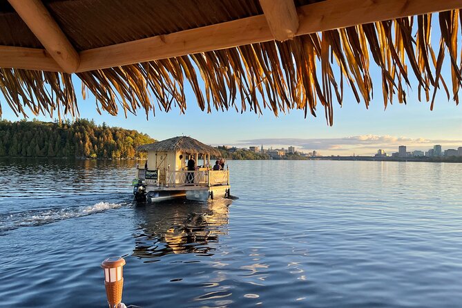 Lilo Floating Tiki Bar on the Ottawa River - What the 90-minute route feels like