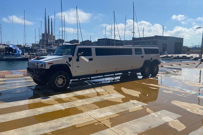 Limousine & nightclub Barcelona - The open bar comes with an important limit