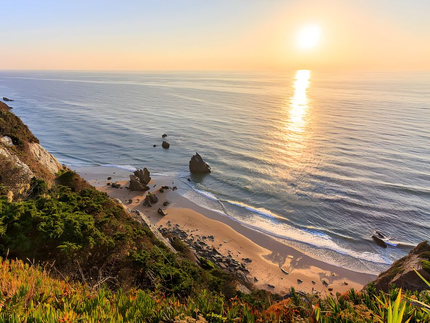 Lisbon Coast Tour: Paradise Beaches & Famous Beach Bars - Breakfast above the Atlantic