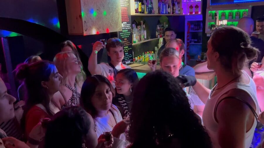 Lisbon Pub Crawl: Unlimited Drinks, Shots & V.I.P Club Entry - Safety, pacing, and the social side