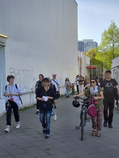 Living in the Shadow of Berlin’s Nightlife - A City Tour - Key points at a glance