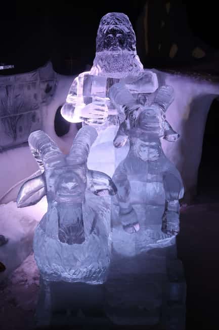 Lofoten: Magic Ice Bar Entry Ticket with Welcome Drink - The ice bar and your signature drink