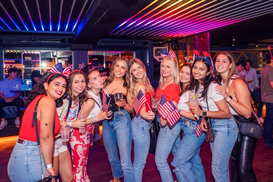 London: 4 Soho Nightclubs Crawl - Timing, flexibility, and the occasional change