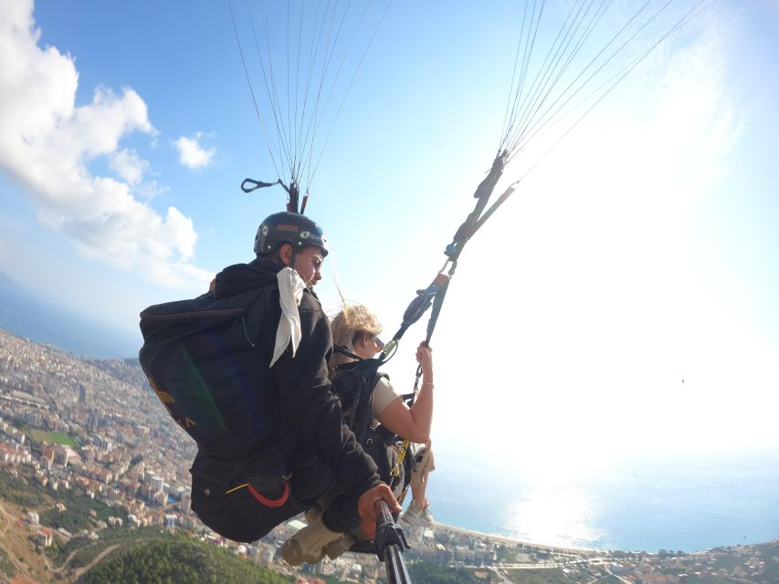 London Bar Meetup: Entry, Safe Original Drink & Transfer - Who will enjoy this Alanya nightlife activity?