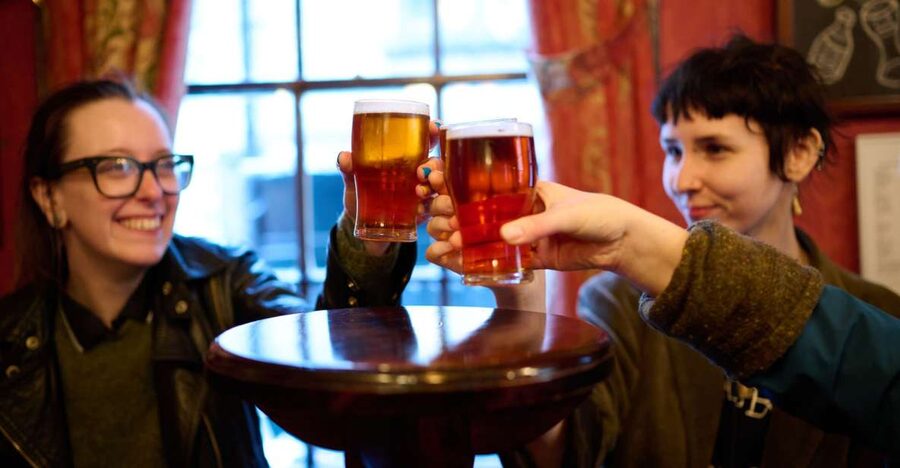 London: Historic Pubs, British Ales & Classic Dishes - Key points to know before you book