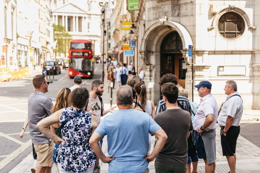 London: Historic Pubs of Central London Walking Tour - Is $39 good value?
