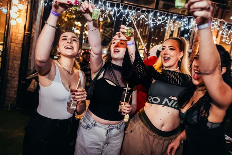 London Pub Crawl: Ultimate Central London Night Out - What the $26 price really covers