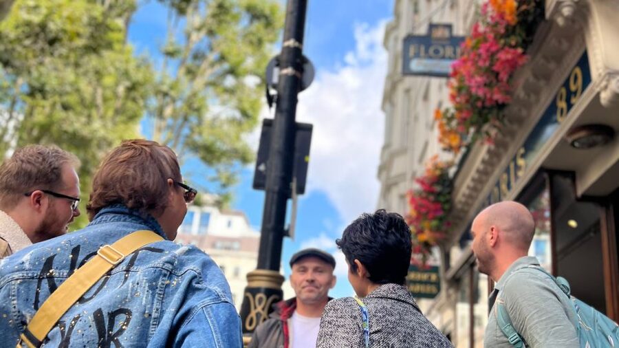 London: Royal Historic Pubs Walking Tour - Walking, weather, and the practical details