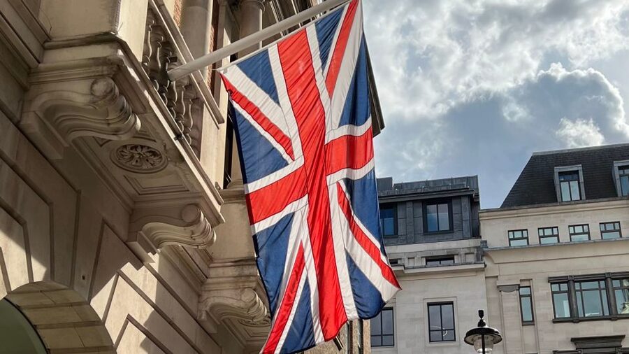 London: Royal Historic Pubs Walking Tour - Who will enjoy this royal pub walk