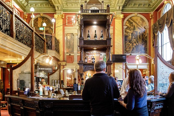 London Small Group Tour of Historical Pubs - Why this pub walk works so well
