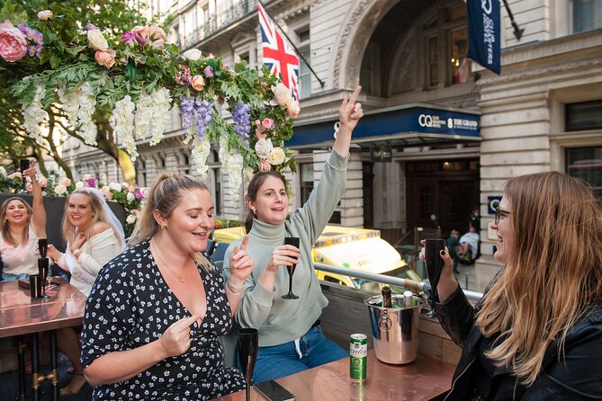 London Tootbus Bar Bus Sunset Tour with Drinks - Is $50.75 good value?