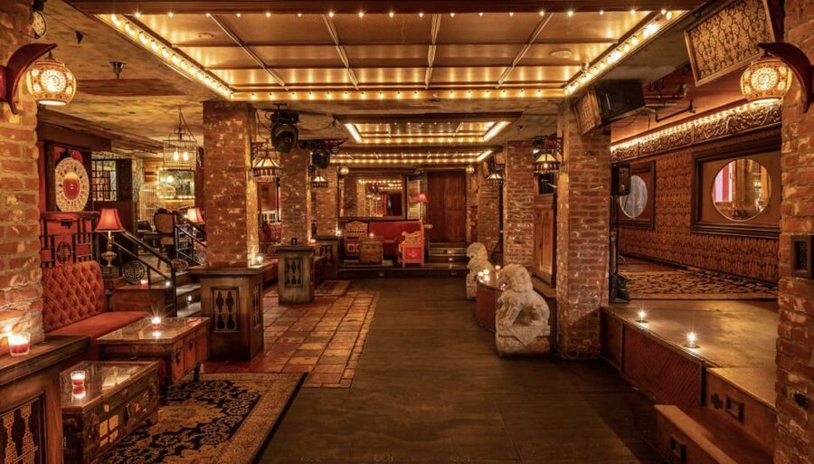 Los Angeles: Speakeasy Bar Hopping Tour with Drink - First stop: 1920s Hollywood polish