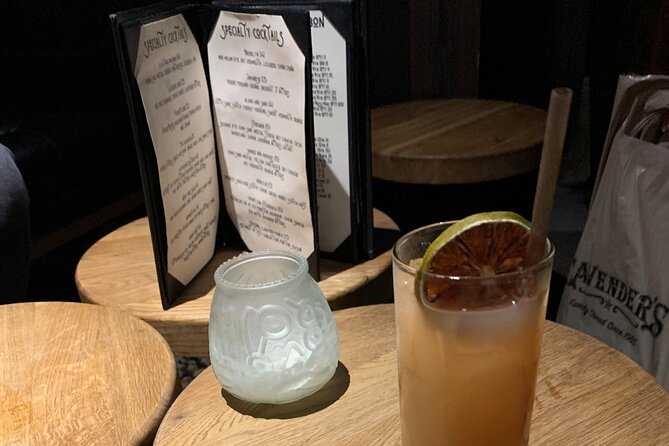 Lost Legends of Texas Pub Crawl in Austin - What the cocktails add, and what they do not