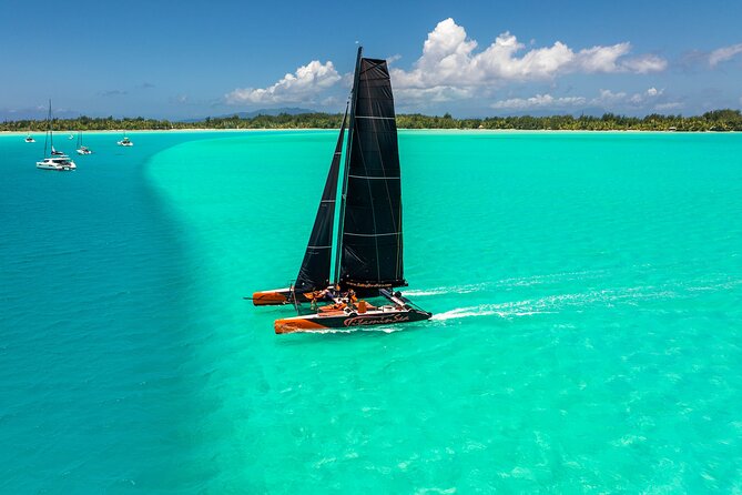 LUXURY Catamaran Bora Bora : Sailing, Snorkeling & Floating Bar - Sailing past Mount Otemanu