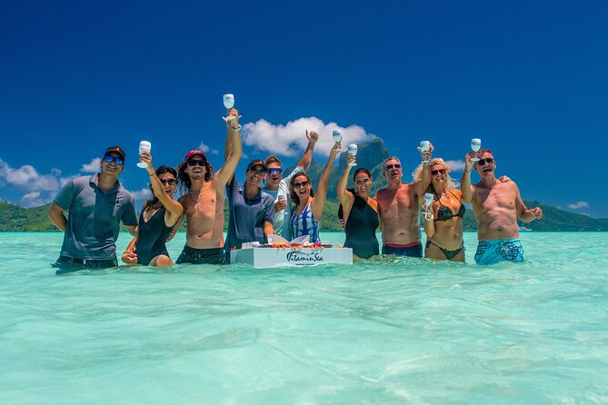 LUXURY Catamaran Bora Bora : Sailing, Snorkeling & Floating Bar - The shallow-water floating bar