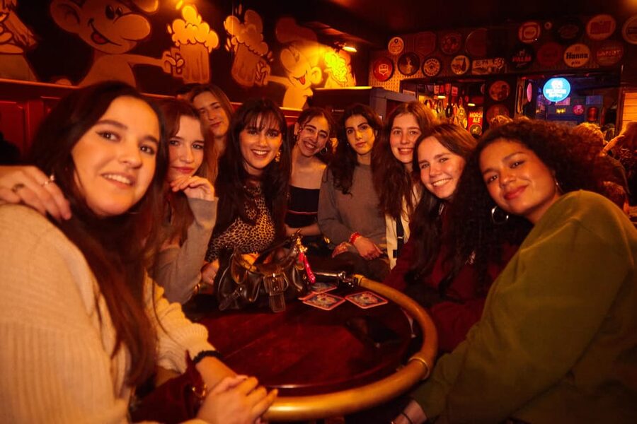Lyon: Riviera Bar Crawl Party with Free Shots and Vip Entry - Starting at the first bar