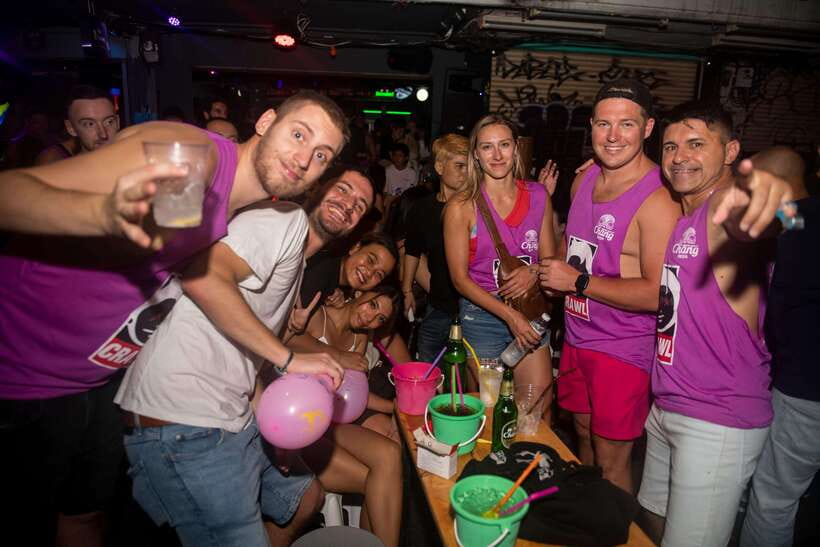 Mad Monkey Bangkok Pub Crawl - 10:30 PM and the move to Khao San Road