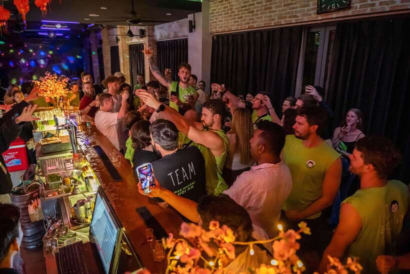 Mad Monkey Hoi An Pub Craw - Key points before you book