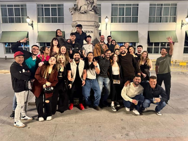 Madrid: Pub Crawl & Club Tour - A six-hour night built around meeting people