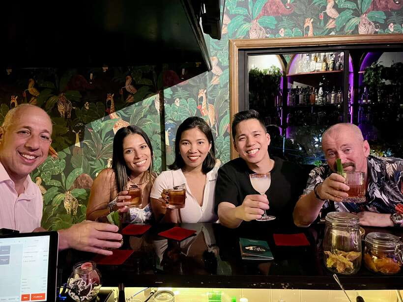 Makati Bar Crawl - Hidden Bar, Speakeasy and Pub - Four to five Makati stops, each with a different mood