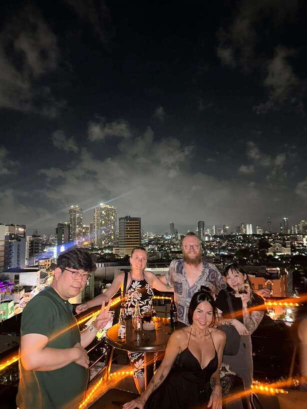 ⭐ Makati Bar Hopping and Pub Crawl Tour with Venus ⭐ - Four or five sides of Poblacion nightlife