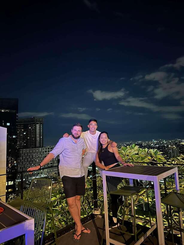 Makati Rooftop and Hidden Bars Experience - The second stop: a change of mood