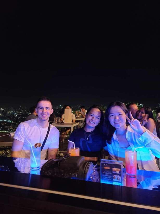 Makati Rooftop and Hidden Bars Experience - What to expect from the social side