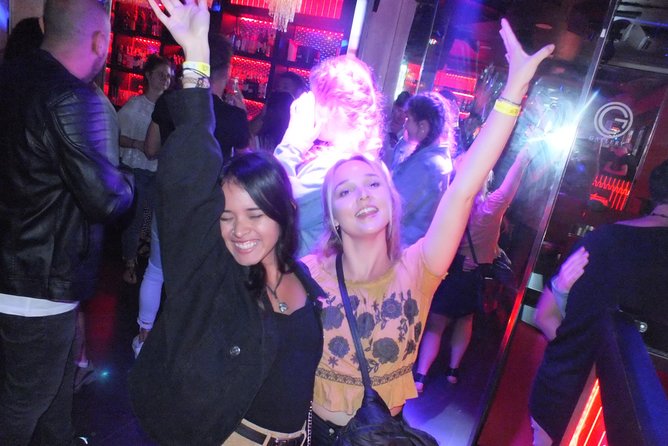 Malaga Nightlife Pub Crawl Tour with Drinks and Clubs Entry - From bar hopping to a central club