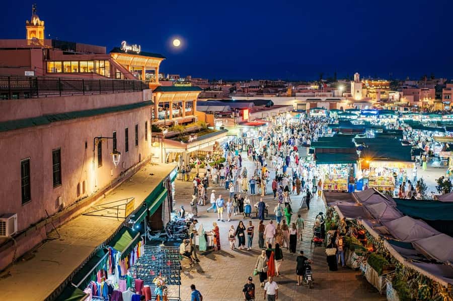 Marrakech: Souk by Night Medina Guided Walking Tour. - Four details that shape the evening