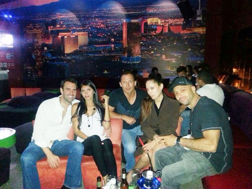 Medellín Pub Crawl Tour with Drinks - Choosing the right kind of venue