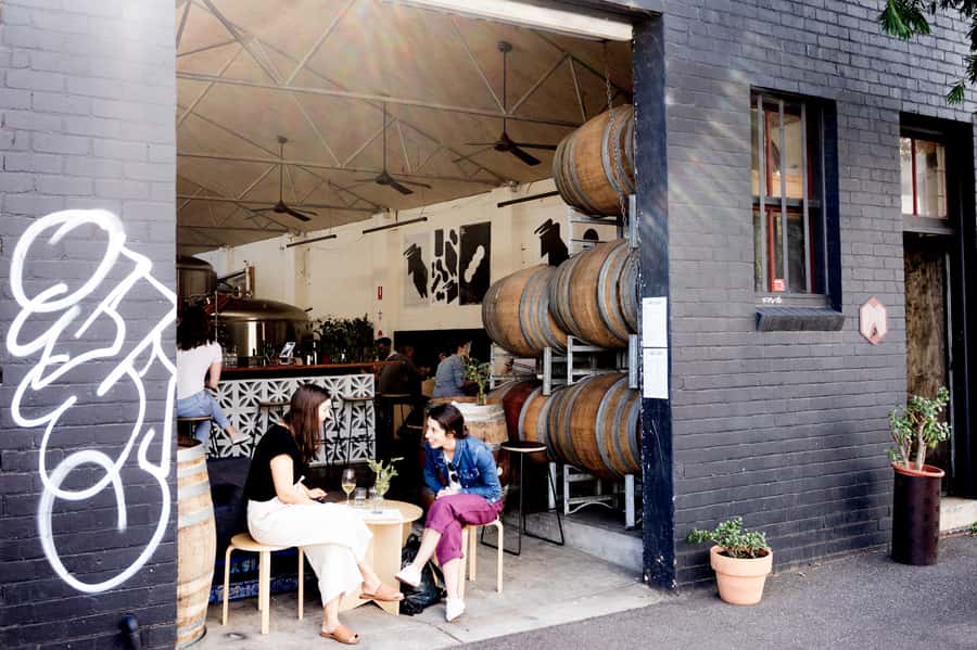 Melbourne Beer Tour – Hidden Bars & Local Brews - Price, group size, and what you receive