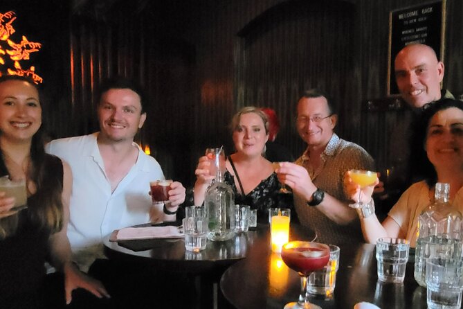 Melbourne: Hidden Bar and Cocktail Tour - First bar: the thrill of an unmarked entrance