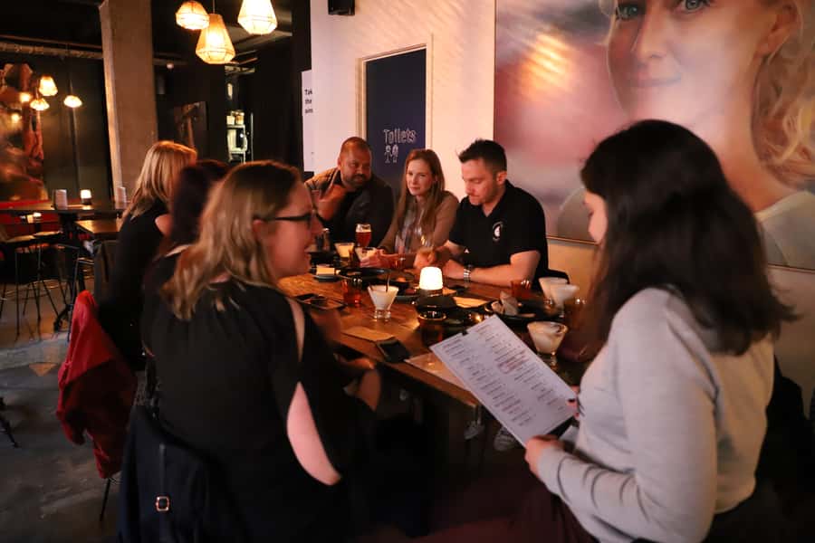 Melbourne: Hidden Bars & Laneway Legends Walking Tour - Princess Theatre, Chinatown, and the final drink