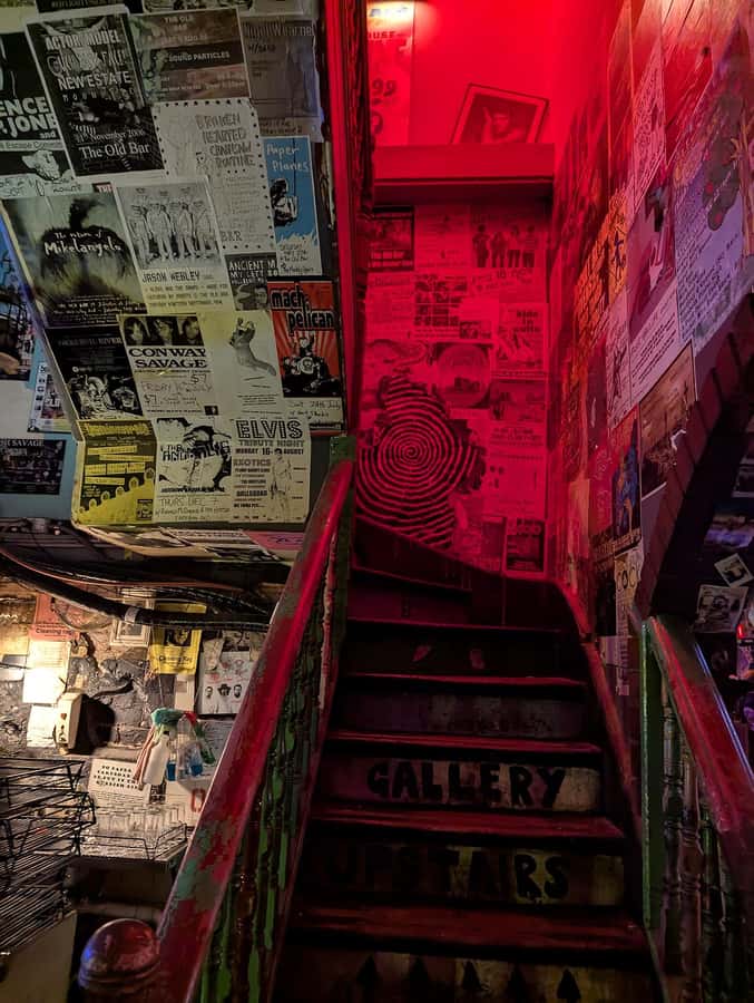 Melbourne Music Venue Pub Crawl with History + 2 Free Drinks - Old Bar is the natural final chapter