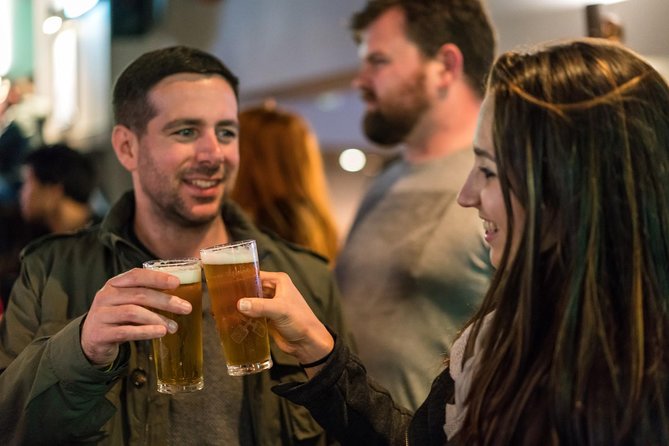 Melbourne's Living Laneway Scene: Local Bars and Their Stories - The guides shape the whole evening