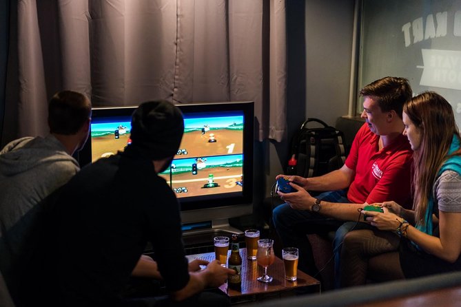 Melbourne's Living Laneway Scene: Local Bars and Their Stories - Practical details that affect your choice