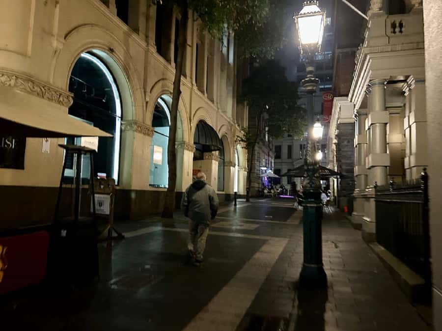 Melbourne: Spirits and Ales Haunted Pub Walking Tour - Why Melbourne’s old pubs make a good ghost-tour setting