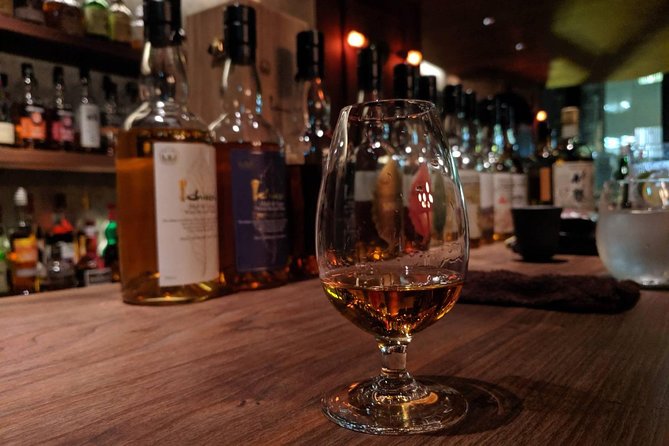 《MEMBERS-ONLY-BAR-HOPPING》Discover Your Special Whiskey in Tokyo! - A small group makes a real difference