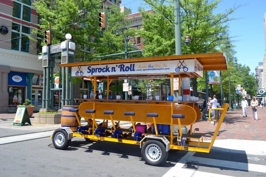 Memphis: Guided Bar Crawl on a Pedal Bike - Pedaling, music, and the social side