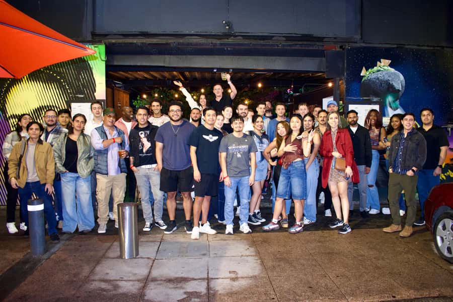 Mexico City: Guided Pub Crawl with Party Games - Starting with games in Roma Norte